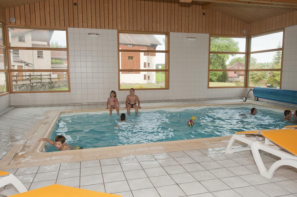 Etoile Des Neiges Piscine Spa Sauna เมตาบิเย ภายนอก รูปภาพ